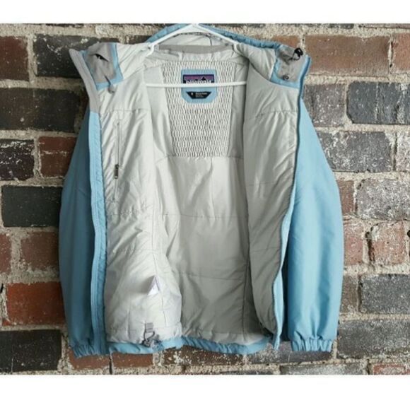 Patagonia Insulated Puffy Winter Coat - Picture 2 of 8